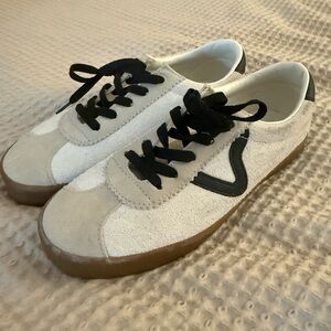 Retro Vans - Like New